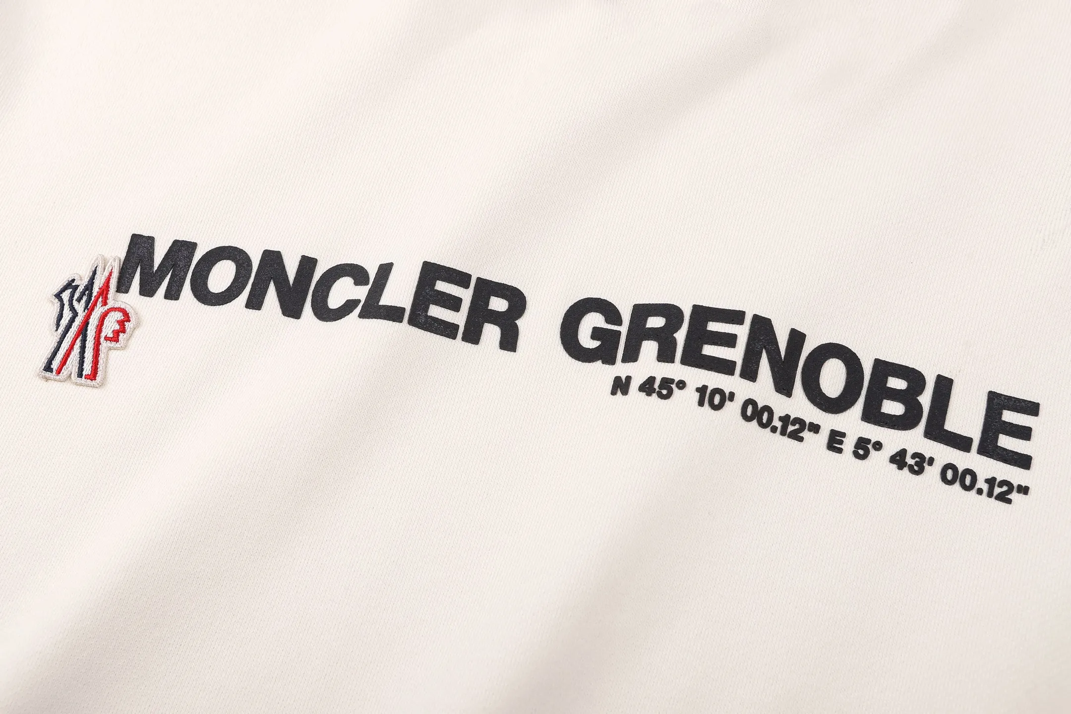 Moncler 26FW 6,600 ， 420 ， ， ， ， ， 1：1 ， 1：1 ， 1：1 ， ， ， ， ， Same Style ， ， ， ， Same Style。 Size:S-M-L-XL